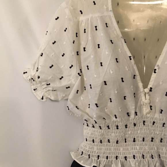 NWOT🌟Darling Oliviaceous Top - Picture 4 of 14